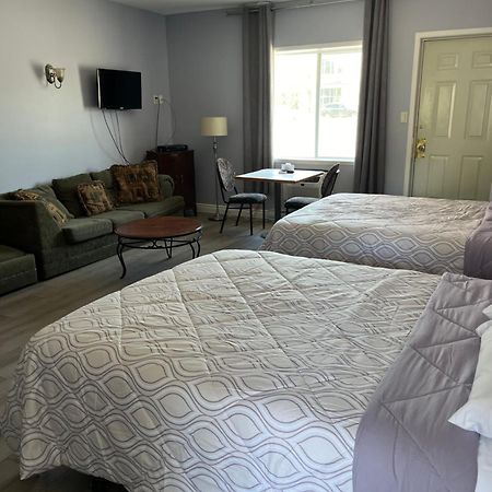 Motel La Siesta De Gascon Тербон Экстерьер фото